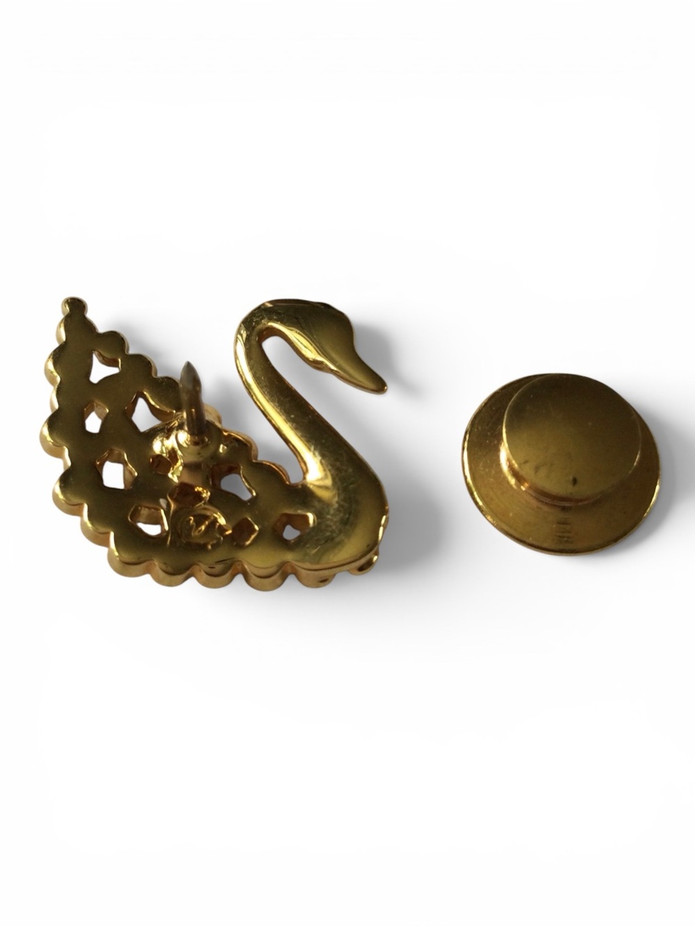 Vintage Swarovski Signed Swan Multicolor Crystal Gold‑Tone Lapel Pin - Picture 8 of 12